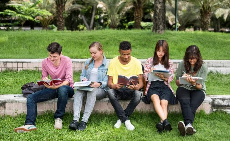 Knowledge Spillovers Across Micro-Regions of Brazil thumbnail